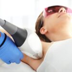 Read more about the article Jakie partie ciała najczęściej poddaje się depilacji laserowej?